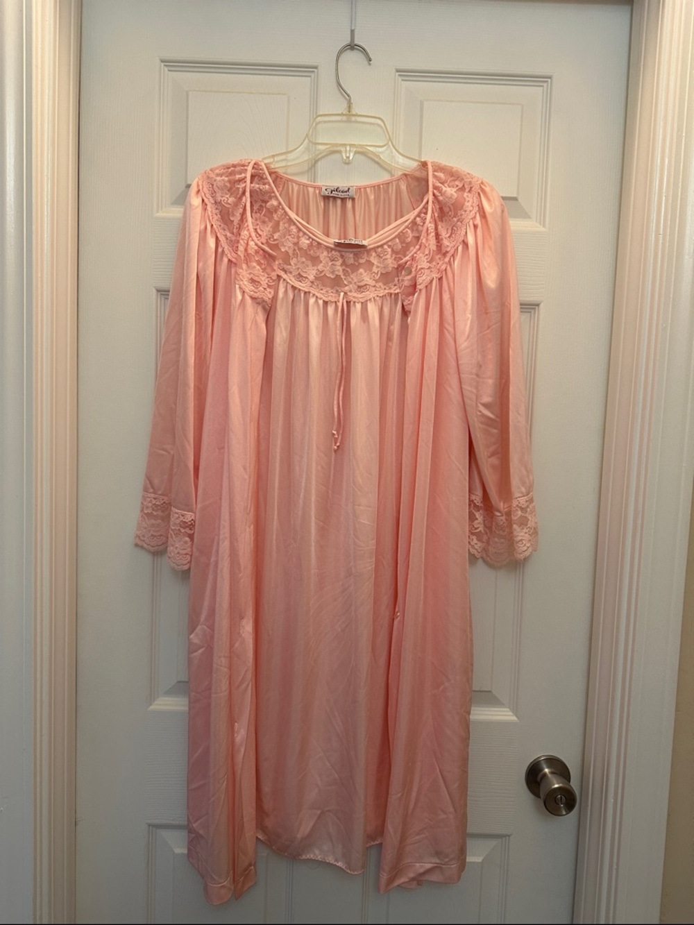 Vintage-Styled two piece Pink Lace Nightgown